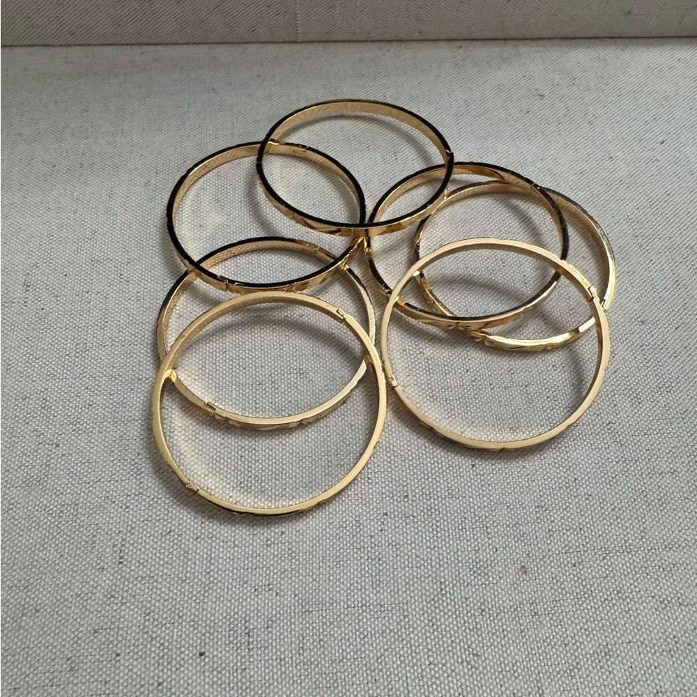 Classic Gold Stackable Bangle Bracelet Set - Picture 9 of 10